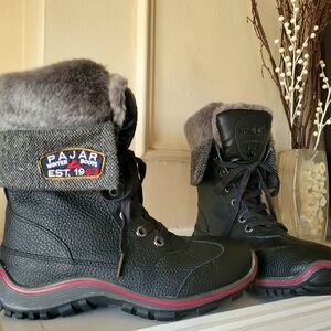 Like NEW! Pajar Black Winter Boots with Gray Fur Trim